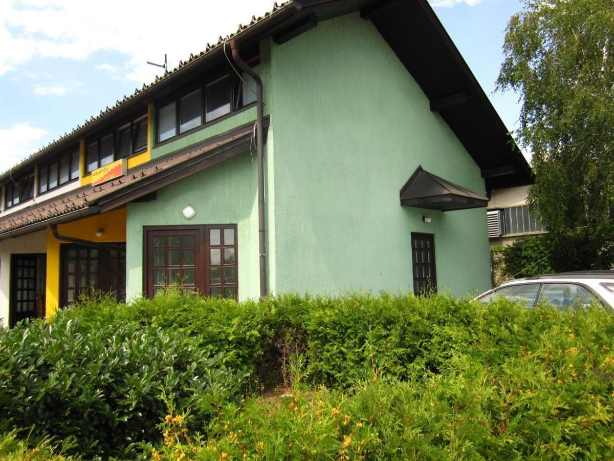 Apartments Trzin-Mlake W Free Parking Exterior foto